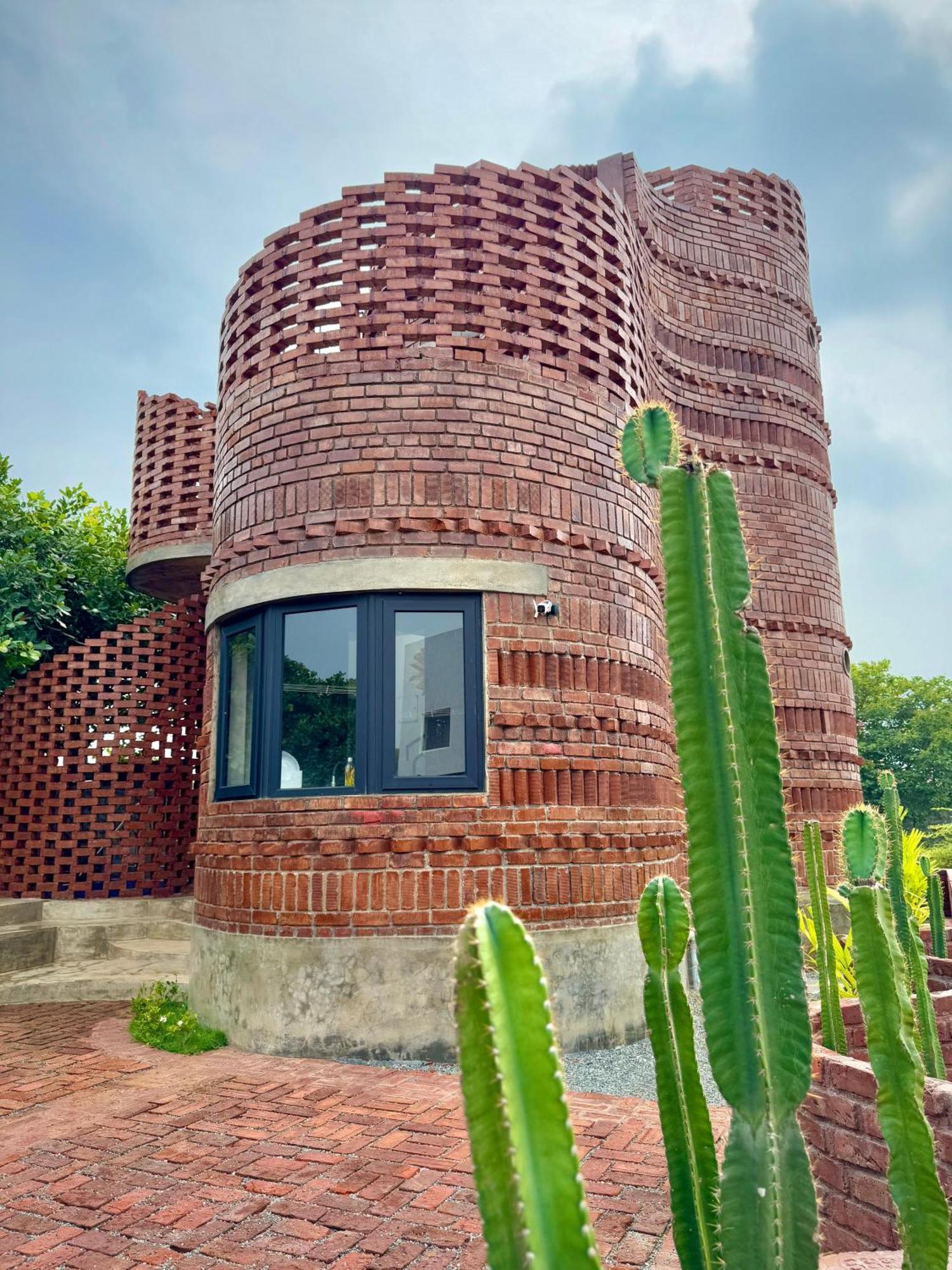 Pool Villa-House Of The Dancing Cactus Pondicherry Ngoại thất bức ảnh
